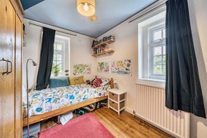 Photo 7- click for photo gallery